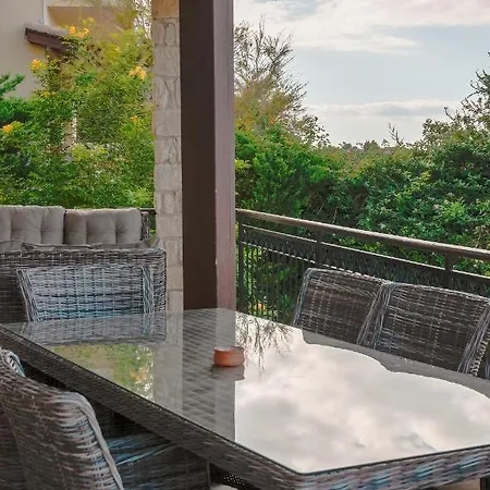 Hermiona Vilă Kouklia